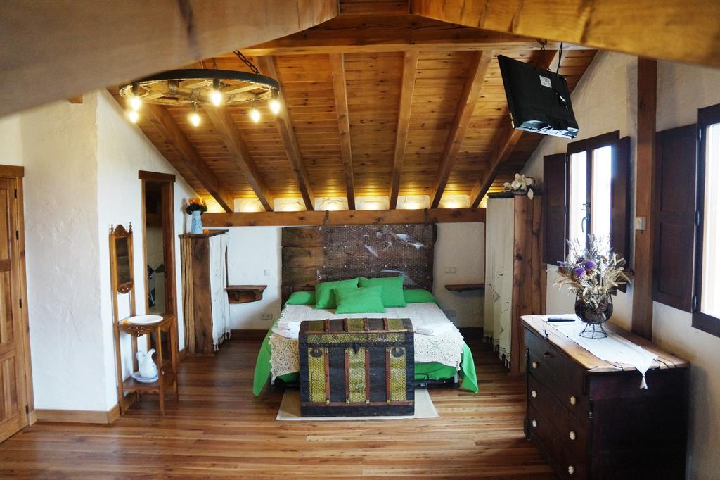 Casa Rural Bioenergetica La Serrezuela Olmos de Atapuerca Bagian luar foto