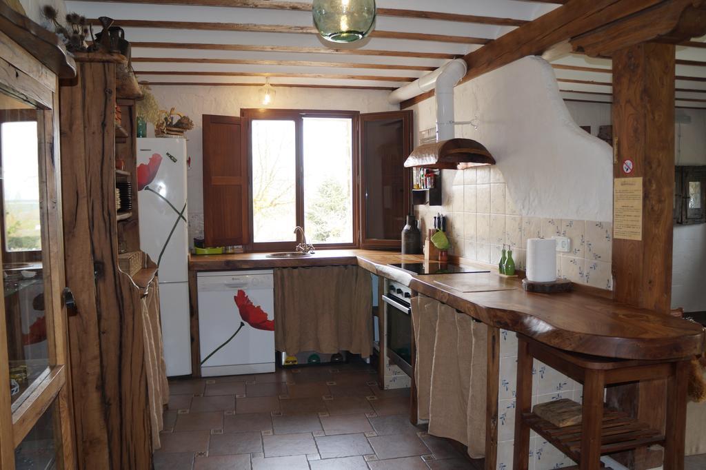 Casa Rural Bioenergetica La Serrezuela Olmos de Atapuerca Bagian luar foto